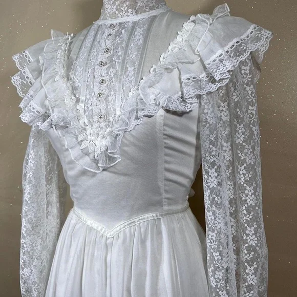 SOLD! ✅ Vintage 1970’s Gunne Sax Peasant Style Lace Wedding Formal Gown - Picture 2 of 7